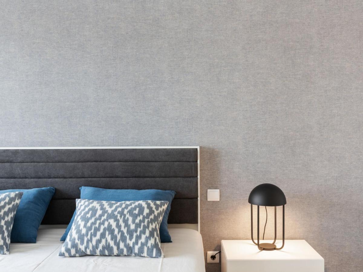Beautiful Apartment In S O Martinho Do Porto With Balcony เซามาร์ทินโญโดปอร์โต ภายนอก รูปภาพ